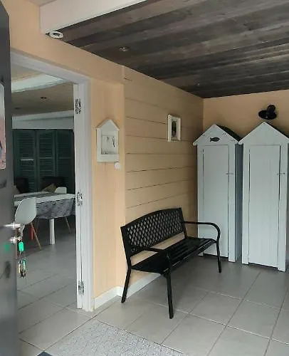 Aux Passagers De La Baie * 르크로토이