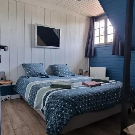 Holiday home Aux Passagers De La Baie *