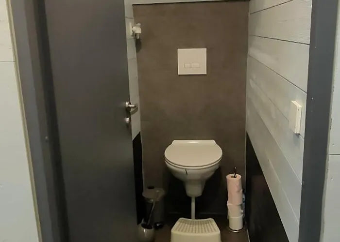 Aux Passagers De La Baie