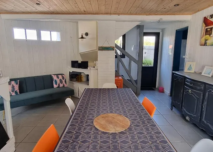 Aux Passagers De La Baie * Le Crotoy